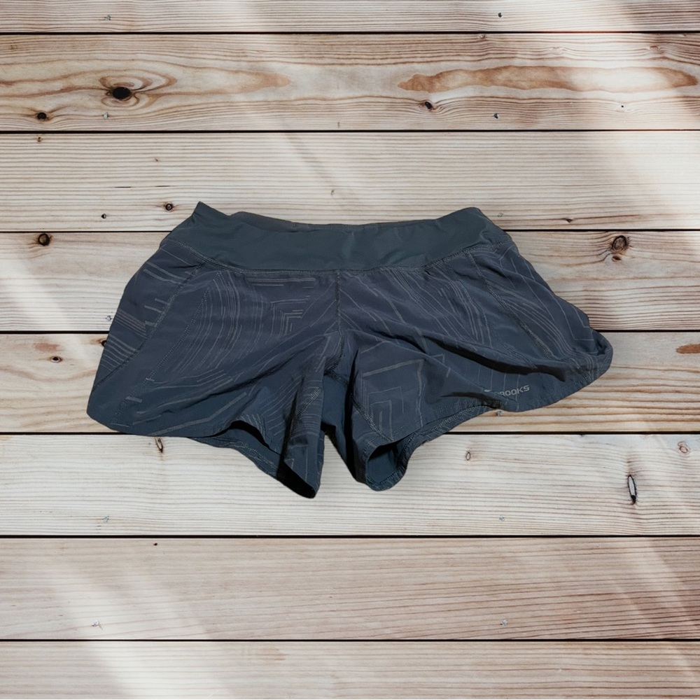 Brooks Chaser Running Shorts 3” with Liner Size Medium Black and Gray Pattern - Picture 3 of 6